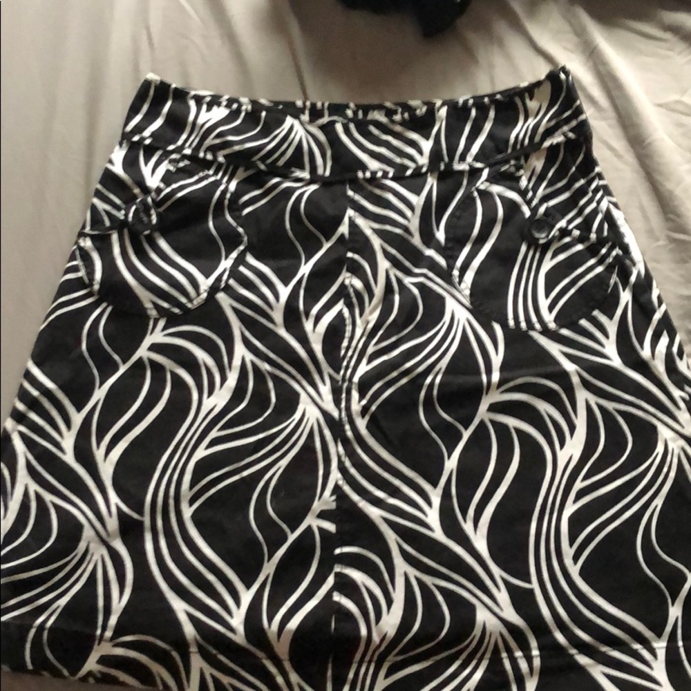 Black patterned skirt